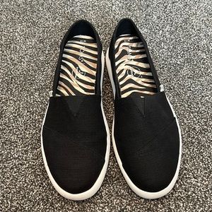 Tom’s Alpargata mallow slip ins